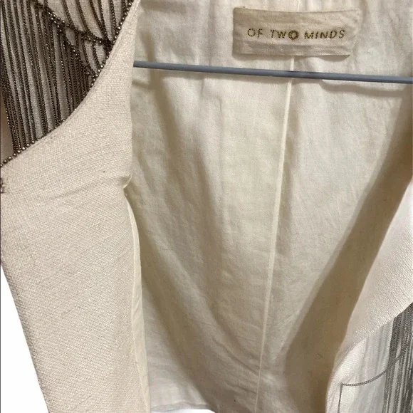 Of Minds Creme Blazer With Chain Accents BNWT S/M BNWT - Picture 4 of 8